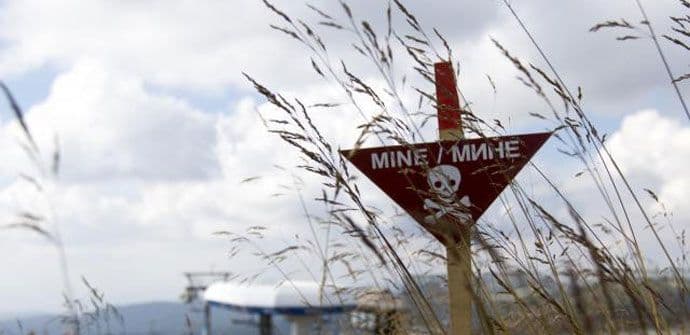 Sjenica: Pronađen pun kontejner kasetnih bombi  Sjenica: Pronađen pun kontejner kasetnih bombi