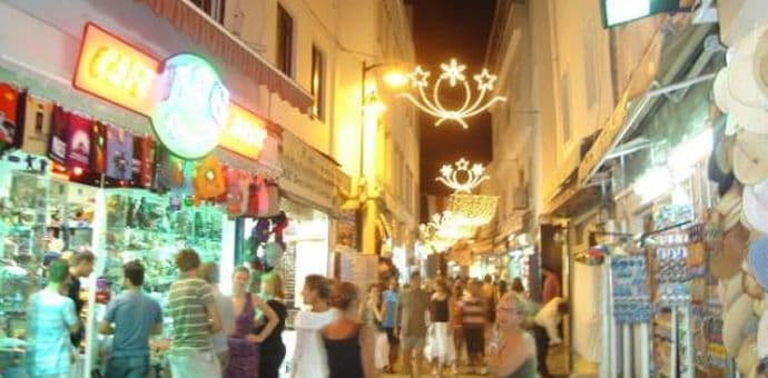 Pucnjava u hotelu u Bodrumu, ubijena najmanje jedna osoba Pucnjava u hotelu u Bodrumu, ubijena najmanje jedna osoba