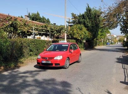 Nastavlja se zabrana saobraćaja u Ulici Radosava Burića Nastavlja se zabrana saobraćaja u Ulici Radosava Burića