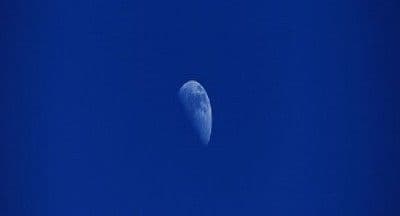 Plavi Mjesec: Obična pojava u neobično vrijeme Plavi Mjesec: Obična pojava u neobično vrijeme