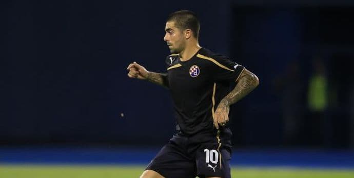 100.000 € kazne za srednji prst 100.000 € kazne za srednji prst