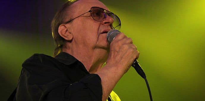 Arsen Dedić i dalje kritično Arsen Dedić i dalje kritično