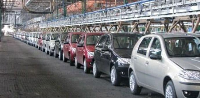 Kragujevačka Zastava traži od Crne Gore 11,5 miliona eura Kragujevačka Zastava traži od Crne Gore 11,5 miliona eura