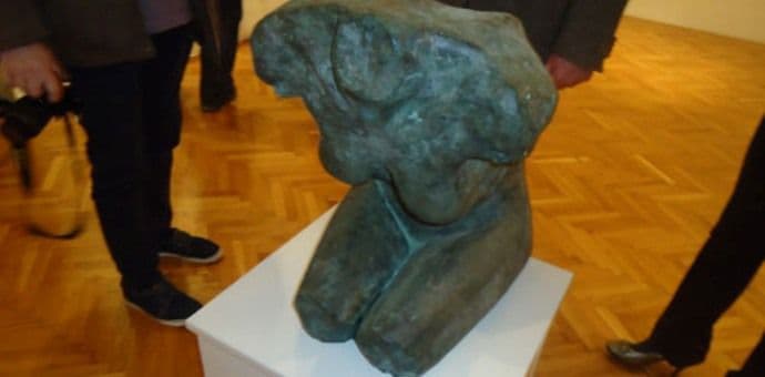 Skulpture Maje Čakalović u Tuzima Skulpture Maje Čakalović u Tuzima