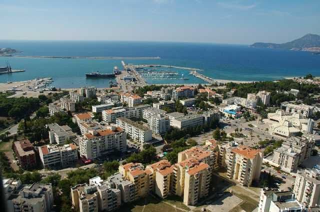 Pucnjava u Baru: Policija privela više osoba Pucnjava u Baru: Policija privela više osoba