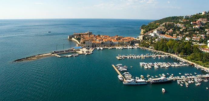 Britanski "TELEGRAF" o Budvi: Jedno od najboljih ljetovališta u Evropi Britanski "TELEGRAF" o Budvi: Jedno od najboljih ljetovališta u Evropi