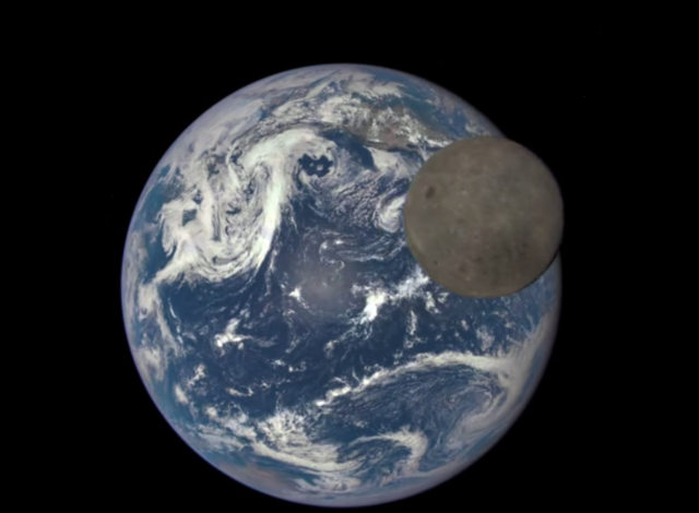 VIDEO: Nasin satelit zabilježio tamnu stranu Mjeseca VIDEO: Nasin satelit zabilježio tamnu stranu Mjeseca