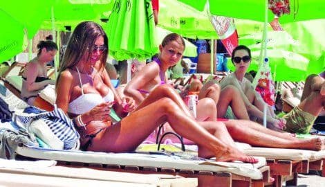 Tijana Stajšić odmara u Budvi: Volim da pretjerujem u svemu Tijana Stajšić odmara u Budvi: Volim da pretjerujem u svemu