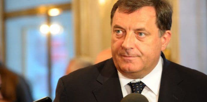 Dodik: Vučićevu inicijativu treba podržati Dodik: Vučićevu inicijativu treba podržati