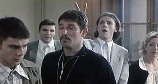 17 GODINA KASNIJE:  Kako danas izgledaju glumci iz filma "Lajanja na zvezde" 17 GODINA KASNIJE:  Kako danas izgledaju glumci iz filma "Lajanja na zvezde"