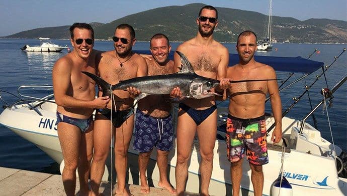 Herceg Novi: Ulovili sabljarku od 1,8 metara Herceg Novi: Ulovili sabljarku od 1,8 metara