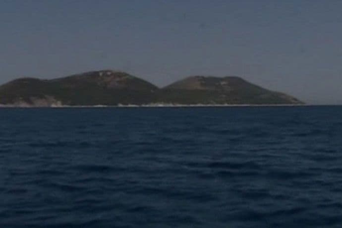 Albanija pravi turističku atrakciju od vojne baze Albanija pravi turističku atrakciju od vojne baze