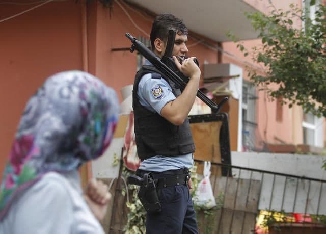 Serija napada u Turskoj, osmoro mrtvih Serija napada u Turskoj, osmoro mrtvih