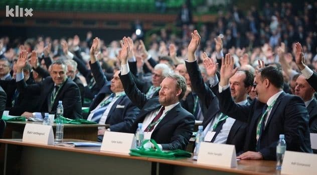 BiH stranačka abeceda: Nakon SDA i A-SDA mogla bi biti osnovana i B-SDA BiH stranačka abeceda: Nakon SDA i A-SDA mogla bi biti osnovana i B-SDA