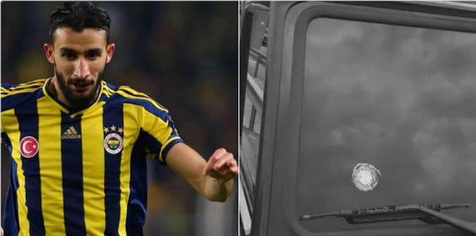 Pucano na igrača Fenerbahčea Pucano na igrača Fenerbahčea