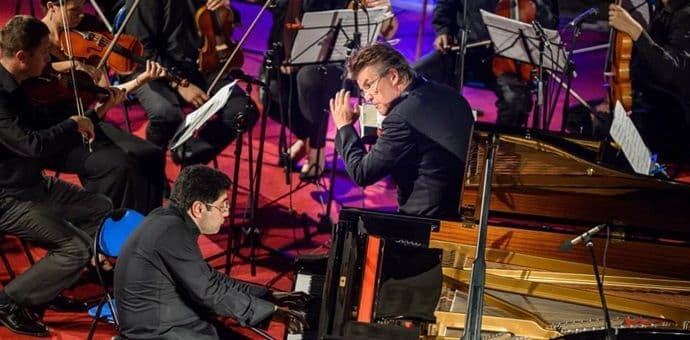 KotorArt DBDM: Poetično i virtuozno KotorArt DBDM: Poetično i virtuozno