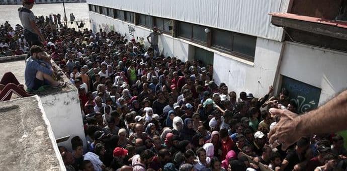 Putnički trajekt privremeni smještaj za izbjeglice Putnički trajekt privremeni smještaj za izbjeglice