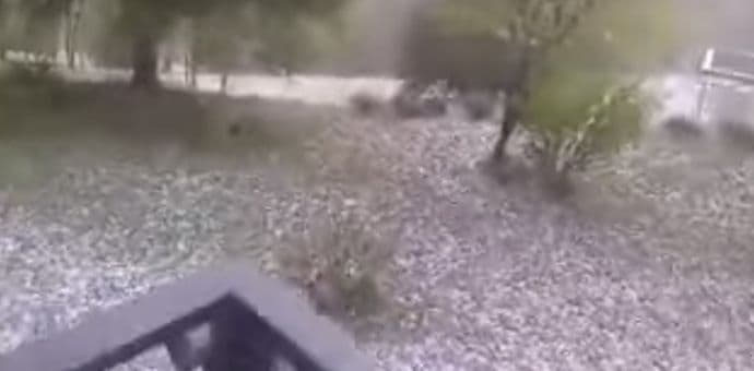 Nevrijeme u regionu: Dio Hrvatske prekrio krupan grad, Bihać bez struje Nevrijeme u regionu: Dio Hrvatske prekrio krupan grad, Bihać bez struje