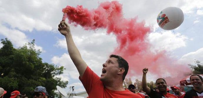 Protesti protiv vlasti širom Brazila Protesti protiv vlasti širom Brazila