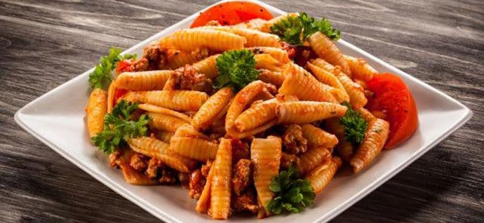 Pašta bolonjeze Pašta bolonjeze