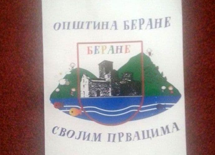 Opština Berane obezbijedila besplatne udžbenike za najmlađe Opština Berane obezbijedila besplatne udžbenike za najmlađe