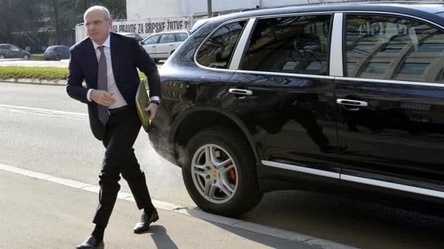 Optužnica za osumnjičenu za pokušaj ubistva Beka Optužnica za osumnjičenu za pokušaj ubistva Beka