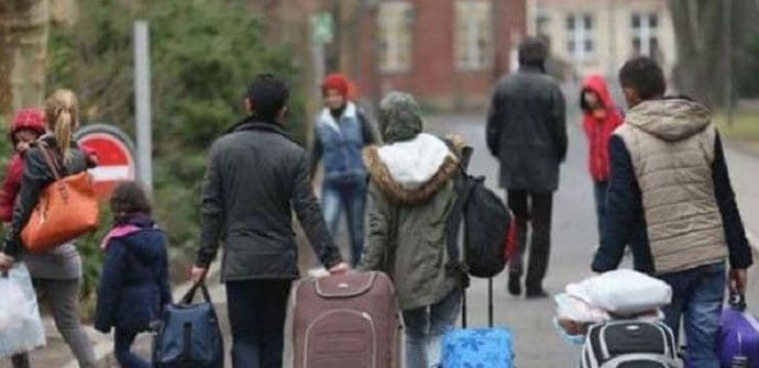 Azil u Crnoj Gori zatražilo oko 1.500 ljudi Azil u Crnoj Gori zatražilo oko 1.500 ljudi