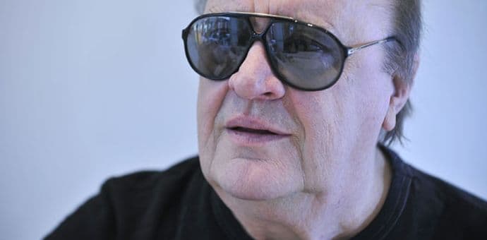 MILJENKO JERGOVIĆ: Pjesnik koji nas je učio lijepom plakanju MILJENKO JERGOVIĆ: Pjesnik koji nas je učio lijepom plakanju