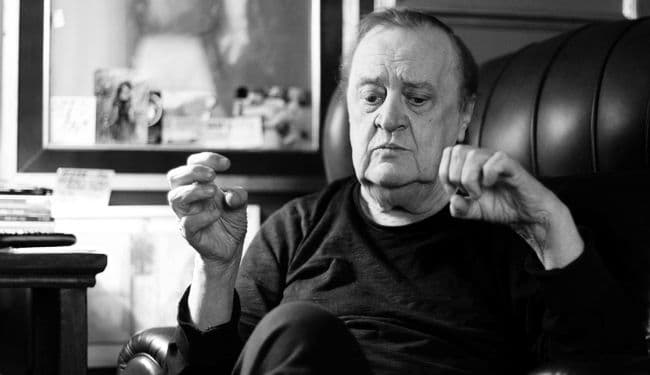 U USPOMENU NA ARSENA DEDIĆA: Ostavio nas je nasamo sa svijetom U USPOMENU NA ARSENA DEDIĆA: Ostavio nas je nasamo sa svijetom