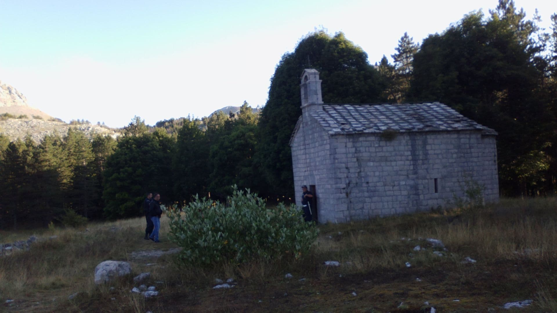 IVANOVA KORITA: Spriječena liturgija SPC IVANOVA KORITA: Spriječena liturgija SPC