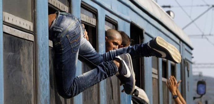 Makedonija: Nemamo vagona koliko ima izbjeglica Makedonija: Nemamo vagona koliko ima izbjeglica