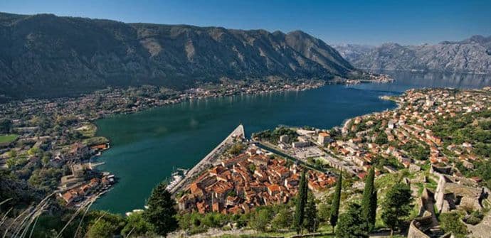 Potpuno izgorio kafić „Ankora“ Potpuno izgorio kafić „Ankora“