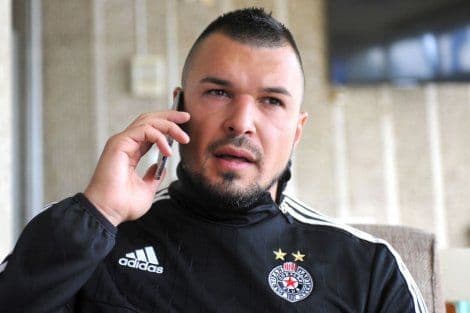 Maneken tvrdi da je imao seks aferu s Božinovim, napadač Partizana najavio tužbu Maneken tvrdi da je imao seks aferu s Božinovim, napadač Partizana najavio tužbu