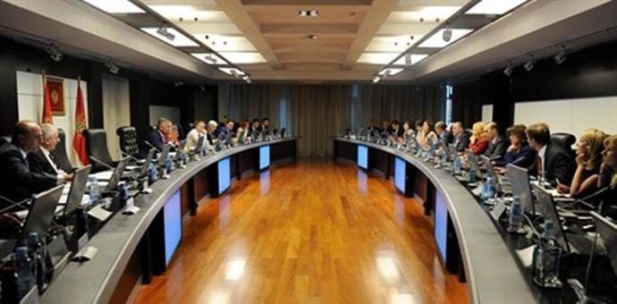 Vlada poručila: Zahtjevi DF-a neustavni i nedemokratski Vlada poručila: Zahtjevi DF-a neustavni i nedemokratski