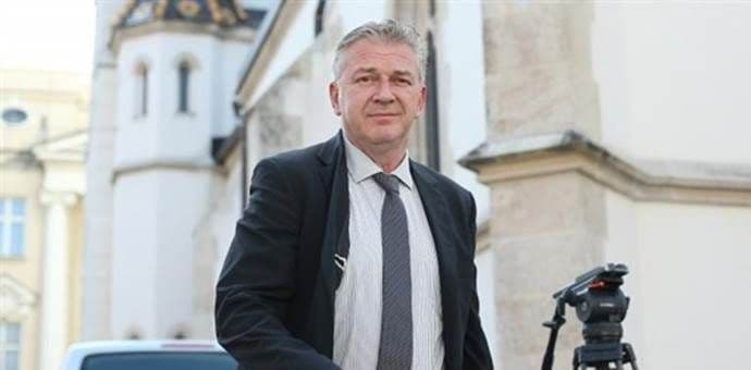 OSTOJIĆ: Neće nam se desiti scene s emigrantima kao kod susjeda OSTOJIĆ: Neće nam se desiti scene s emigrantima kao kod susjeda