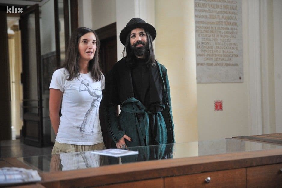 Haljina za Hagadu: Božo Vrećo predao novac Zemaljskom muzeju Haljina za Hagadu: Božo Vrećo predao novac Zemaljskom muzeju