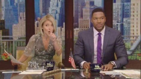 Američku voditeljku šokirao crnogorski običaj da se ljubi tri puta Američku voditeljku šokirao crnogorski običaj da se ljubi tri puta