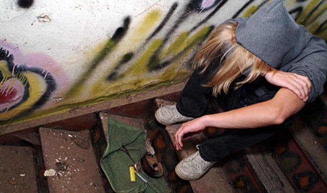 Život sa narkomanom: Dala bih mu svojih godina ali ničemu dobrom se ne nadam Život sa narkomanom: Dala bih mu svojih godina ali ničemu dobrom se ne nadam