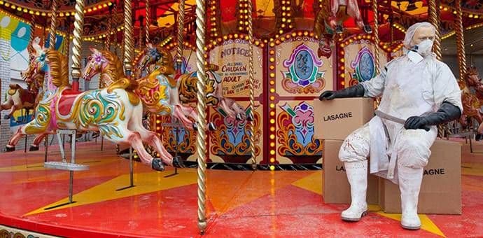 FOTO: Banksy otvorio tematski park - samo za odrasle FOTO: Banksy otvorio tematski park - samo za odrasle