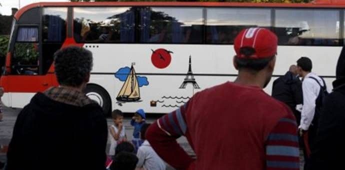 MAKEDONIJA: Emigranti u više od 50 autobusa sa Đevđelije krenuli ka Srbiji MAKEDONIJA: Emigranti u više od 50 autobusa sa Đevđelije krenuli ka Srbiji