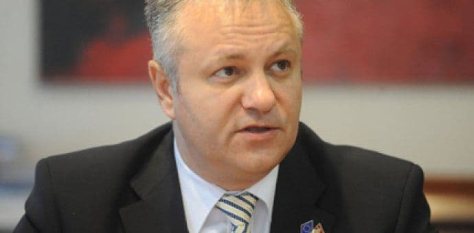 Dinkić  se ne vraća u politiku Dinkić  se ne vraća u politiku