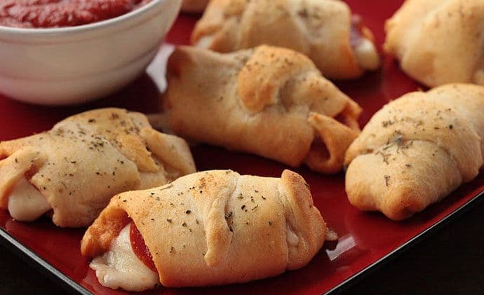 Pica kroasani Pica kroasani