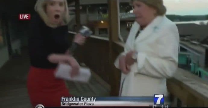 SAD: Napadač ubio dvoje novinara za vrijeme javljanja uživo (VIDEO) SAD: Napadač ubio dvoje novinara za vrijeme javljanja uživo (VIDEO)