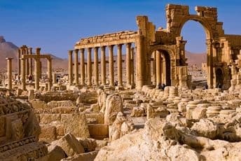 Uprkos napadu ISIL-a, Belov hram u Palmiri i dalje stoji