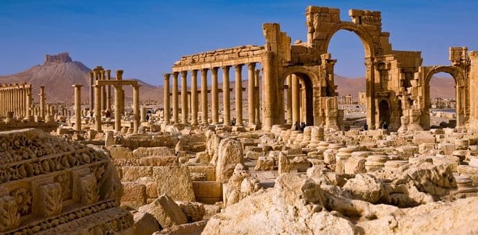 Uprkos napadu ISIL-a, Belov hram u Palmiri i dalje stoji Uprkos napadu ISIL-a, Belov hram u Palmiri i dalje stoji