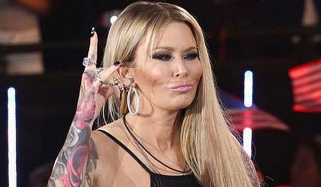 Džena Džejmison: Kad si žena, kakva god da si, stalno te kritikuju i traže ti manu Džena Džejmison: Kad si žena, kakva god da si, stalno te kritikuju i traže ti manu