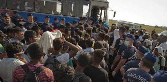 Mađarska privremeno zatvorila granični prelaz sa Srbijom Mađarska privremeno zatvorila granični prelaz sa Srbijom