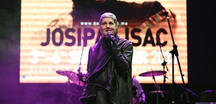 Bedem fest rastjerao oblake  Bedem fest rastjerao oblake