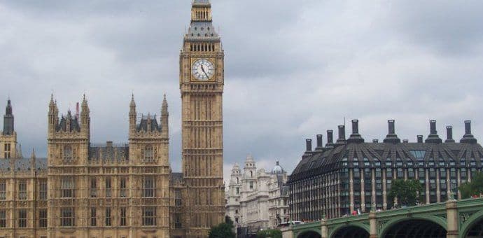 Većina Britanaca za izlazak iz EU Većina Britanaca za izlazak iz EU