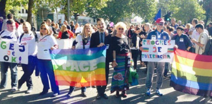 Kompletan sastav Vlade pozvan na Povorku ponosa Kompletan sastav Vlade pozvan na Povorku ponosa